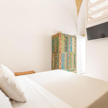 Hotel Dimora Ferente Salve Esterno foto